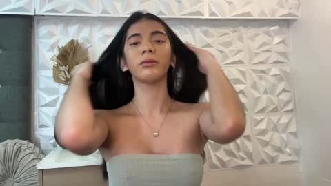 joana online show from January 2025 10:49:02 PM