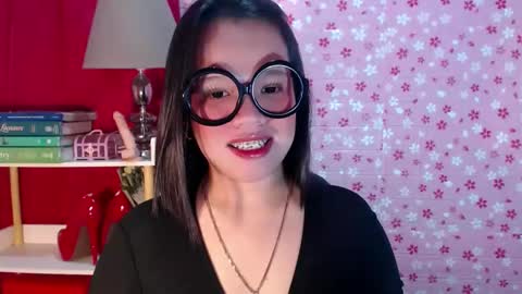 Joana online show from October 2025 08:20:01 PM