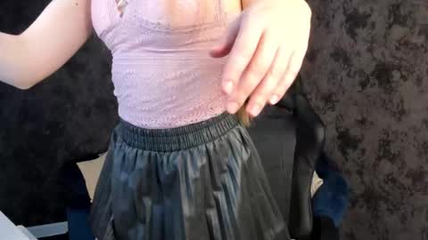 joann_shermann online show from November 2025 01:18:02 AM