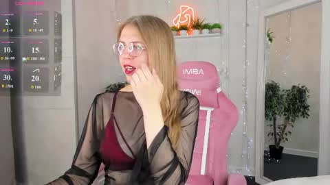 Snapshot of joann_shermann chatting on July 2026 01:10:02 AM joann_shermann online show from July 2026 01:10:02 AM