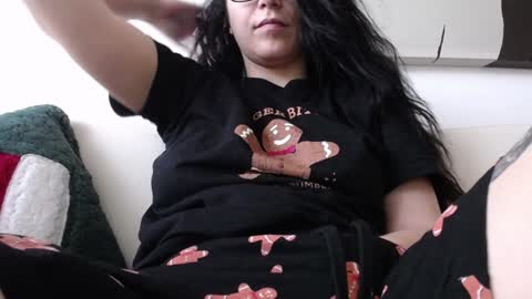 Snapshot of joanna_cw chatting on January 2025 12:52:01 PM Jo online show from January 2025 12:52:01 PM