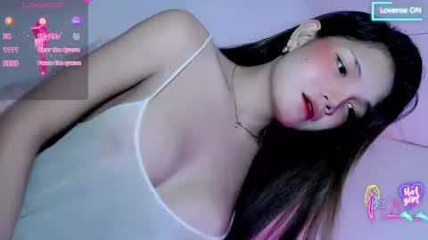 Snapshot of joanna_johnson chatting on June 2026 04:18:02 PM joanna_johnson online show from June 2026 04:18:02 PM