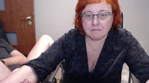 Snapshot of joannaandneighbour chatting on January 2025 12:30:01 PM Joanna and Greg online show from January 2025 12:30:01 PM