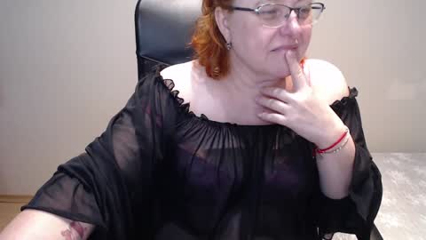 Snapshot of joannaandneighbour chatting on January 2025 11:31:02 AM Joanna and Greg online show from January 2025 11:31:02 AM