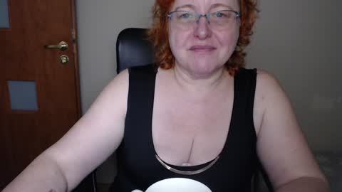 Snapshot of joannaandneighbour chatting on January 2025 07:58:01 AM Joanna and Greg online show from January 2025 07:58:01 AM