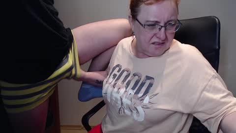 Snapshot of joannaandneighbour chatting on January 2025 02:28:01 PM Joanna and Greg online show from January 2025 02:28:01 PM