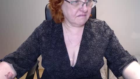 Snapshot of joannaandneighbour chatting on January 2025 09:55:01 AM Joanna and Greg online show from January 2025 09:55:01 AM