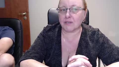 Snapshot of joannaandneighbour chatting on February 2025 11:14:02 AM Joanna and Greg online show from February 2025 11:14:02 AM