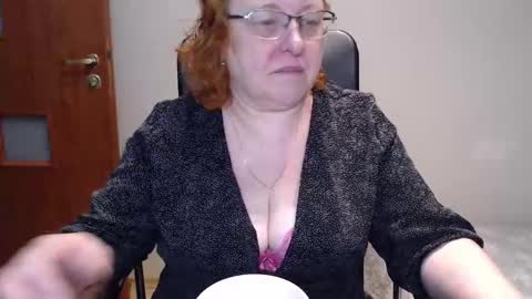 Snapshot of joannaandneighbour chatting on February 2025 09:20:02 AM Joanna and Greg online show from February 2025 09:20:02 AM