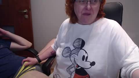 Snapshot of joannaandneighbour chatting on February 2025 07:13:01 PM Joanna and Greg online show from February 2025 07:13:01 PM