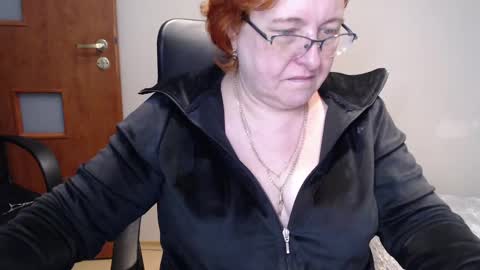 Snapshot of joannaandneighbour chatting on February 2025 11:46:01 AM Joanna and Greg online show from February 2025 11:46:01 AM