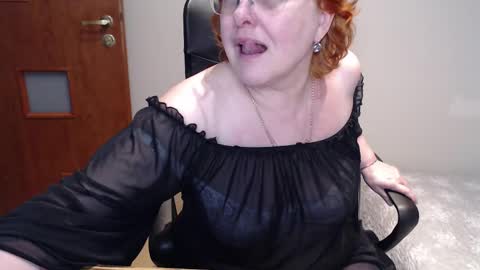 Snapshot of joannaandneighbour chatting on March 2025 12:47:01 PM Joanna and Greg online show from March 2025 12:47:01 PM