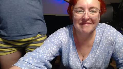 Snapshot of joannaandneighbour chatting on October 2025 08:00:02 AM Joanna and Greg online show from October 2025 08:00:02 AM