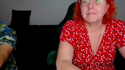 Snapshot of joannaandneighbour chatting on July 2026 08:28:01 AM Joanna and Greg online show from July 2026 08:28:01 AM