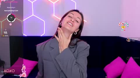 Joan online show from December 2025 01:26:02 AM