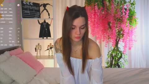 Snapshot of joannerichardson chatting on March 2026 07:28:02 PM Eva online show from March 2026 07:28:02 PM