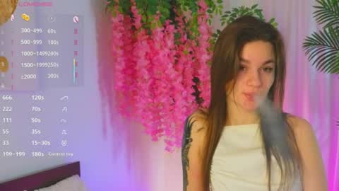 Snapshot of joannerichardson chatting on April 2026 08:17:02 PM Eva online show from April 2026 08:17:02 PM