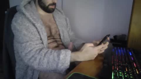joaodias_18 online show from February 2025 10:53:02 PM