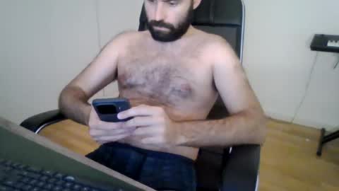 Snapshot of joaodias_18 chatting on July 2026 04:57:01 PM joaodias_18 online show from July 2026 04:57:01 PM