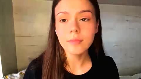 Snapshot of jodeesolarz chatting on March 2026 10:18:01 AM Mila online show from March 2026 10:18:01 AM