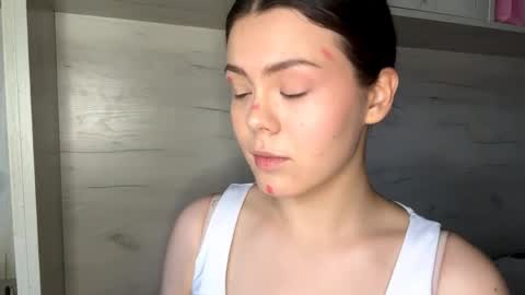 Snapshot of jodeesolarz chatting on April 2026 10:24:02 AM Mila online show from April 2026 10:24:02 AM