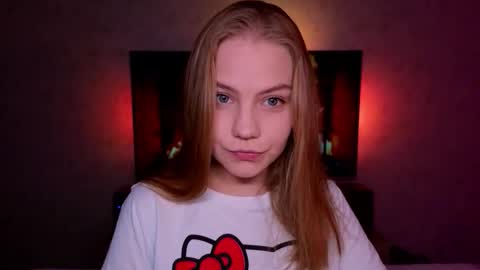 Snapshot of jodiewithgreen chatting on September 2025 07:26:02 PM Jodie 3 returning TODAY online show from September 2025 07:26:02 PM