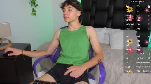 Snapshot of joe23___ chatting on December 2024 06:59:02 PM Joe online show from December 2024 06:59:02 PM