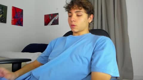 Snapshot of joe23___ chatting on October 2025 12:08:01 AM Joe online show from October 2025 12:08:01 AM