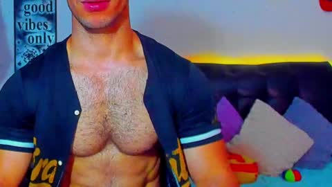 Snapshot of joel_ferreira chatting on March 2025 01:59:02 PM Joel online show from March 2025 01:59:02 PM