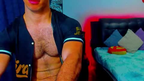 Snapshot of joel_ferreira chatting on December 2025 09:53:01 PM Joel online show from December 2025 09:53:01 PM