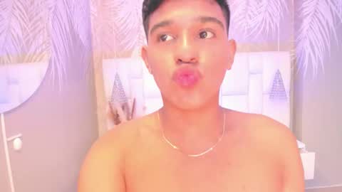 Snapshot of joel_tyler_ chatting on November 2025 09:48:02 PM Joel online show from November 2025 09:48:02 PM