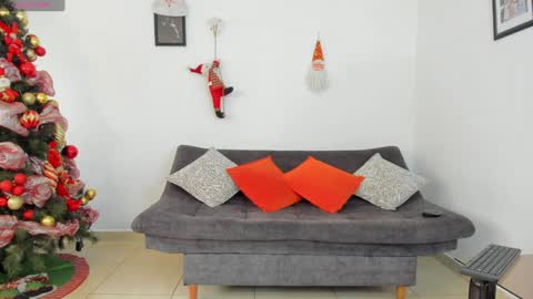 joelandalexa online show from December 2024 06:14:01 PM