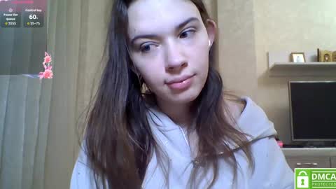 Jennifer online show from April 2026 05:39:01 PM