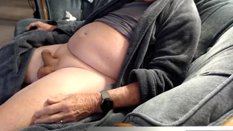 Snapshot of joelrw4 chatting on February 2025 03:39:02 PM joelrw4 online show from February 2025 03:39:02 PM