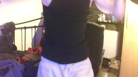 Snapshot of joeosulli2024 chatting on February 2025 05:54:01 PM JoeOsulli online show from February 2025 05:54:01 PM