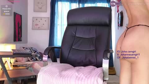 Snapshot of johabennet_ chatting on December 2024 03:15:01 PM . Johanna Bennet Model Indepenent . online show from December 2024 03:15:01 PM