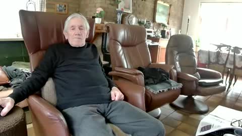 johan7 heet online show from February 2025 01:44:01 PM