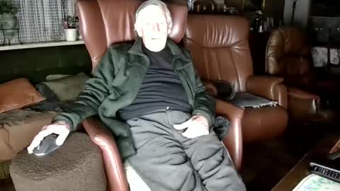 johan7 heet online show from March 2025 06:16:01 PM