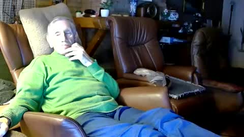 johan7 heet online show from September 2025 06:19:02 PM