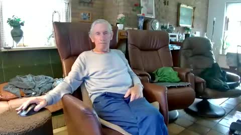 johan7 heet online show from September 2025 02:18:02 PM