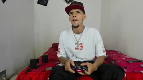 johan_and_antonella online show from February 2025 04:58:02 AM