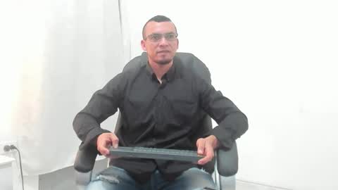 Snapshot of johan_miller1 chatting on November 2025 04:23:01 AM johan online show from November 2025 04:23:01 AM