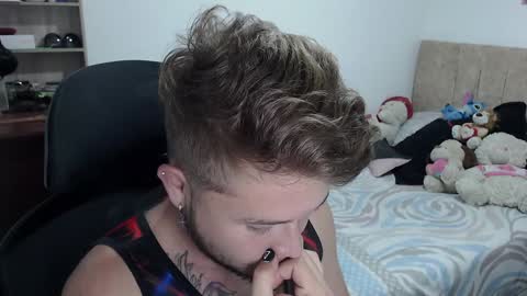 JOHAN independient model online show from December 2024 04:16:02 AM