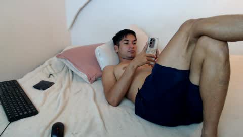 Snapshot of johanoro333 chatting on April 2026 03:57:01 PM johanoro333 online show from April 2026 03:57:01 PM