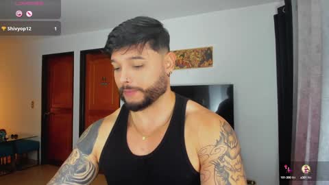 Snapshot of johatsu chatting on December 2024 08:47:02 PM King -    online show from December 2024 08:47:02 PM