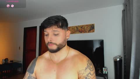 Snapshot of johatsu chatting on December 2024 11:03:01 PM King -    online show from December 2024 11:03:01 PM