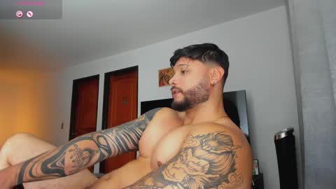 Snapshot of johatsu chatting on December 2024 02:05:01 AM King -    online show from December 2024 02:05:01 AM