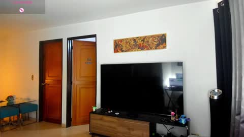 Snapshot of johatsu chatting on December 2024 03:33:02 PM King -    online show from December 2024 03:33:02 PM