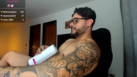 Snapshot of johatsu chatting on January 2025 01:16:02 AM King -    online show from January 2025 01:16:02 AM