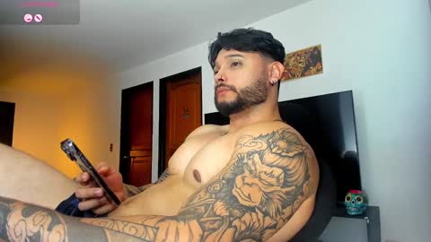 Snapshot of johatsu chatting on January 2025 12:49:01 AM King -    online show from January 2025 12:49:01 AM